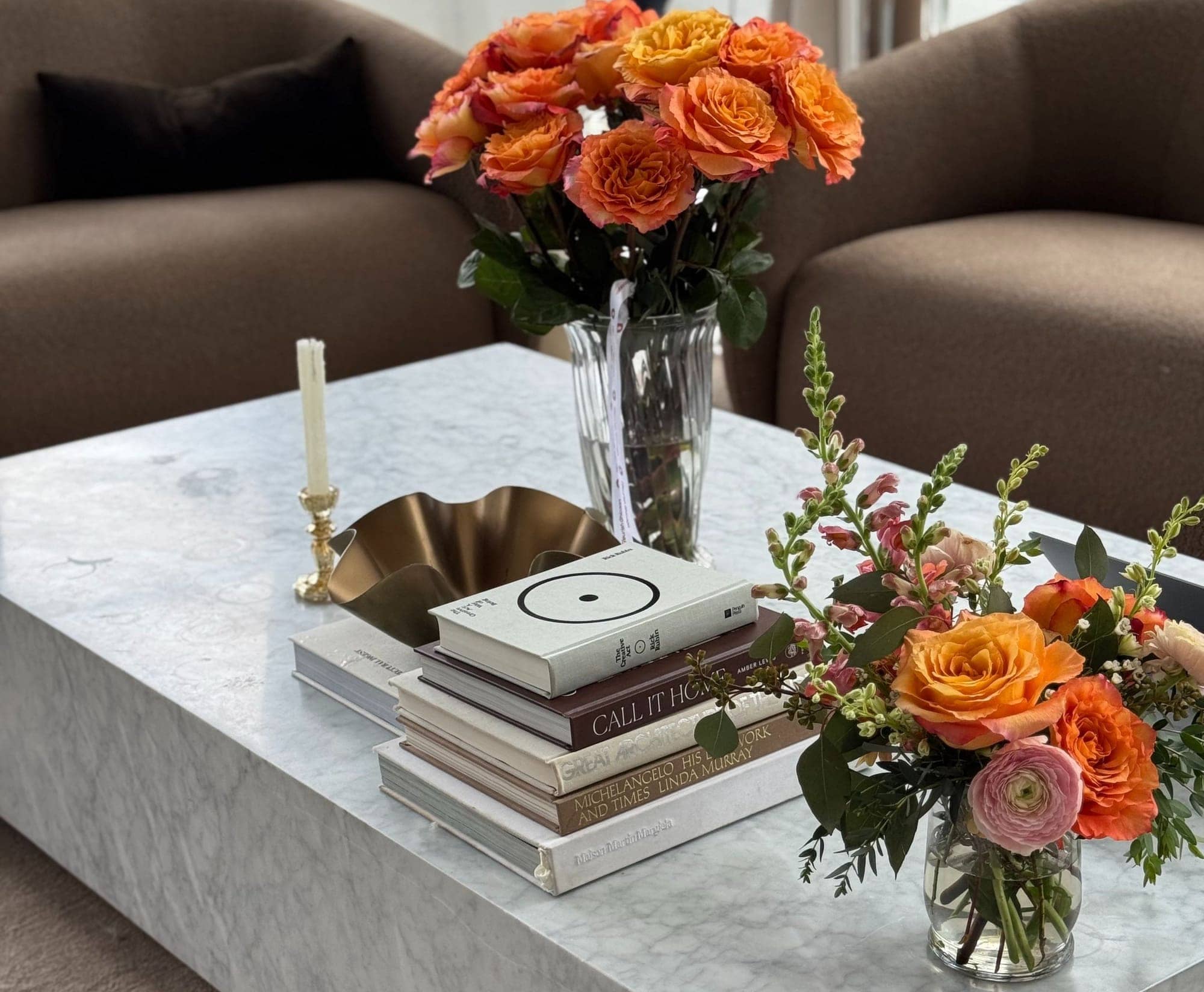 Seasonal flowers styled in the Fleurish Chicago flower shop